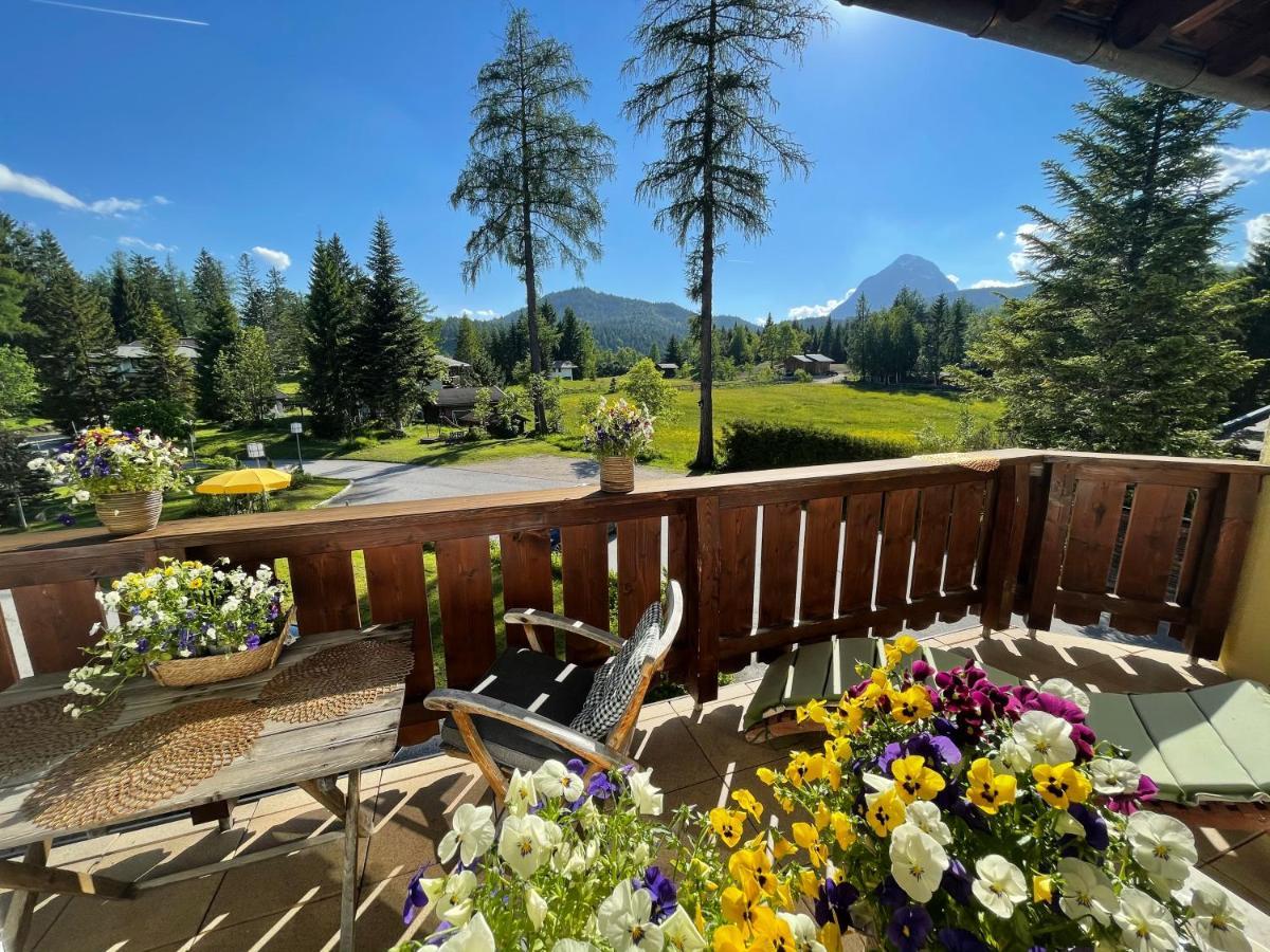 Landhaus Charlotte Am Geigenbuehel -Apartments Seefeld in Tirol Extérieur photo