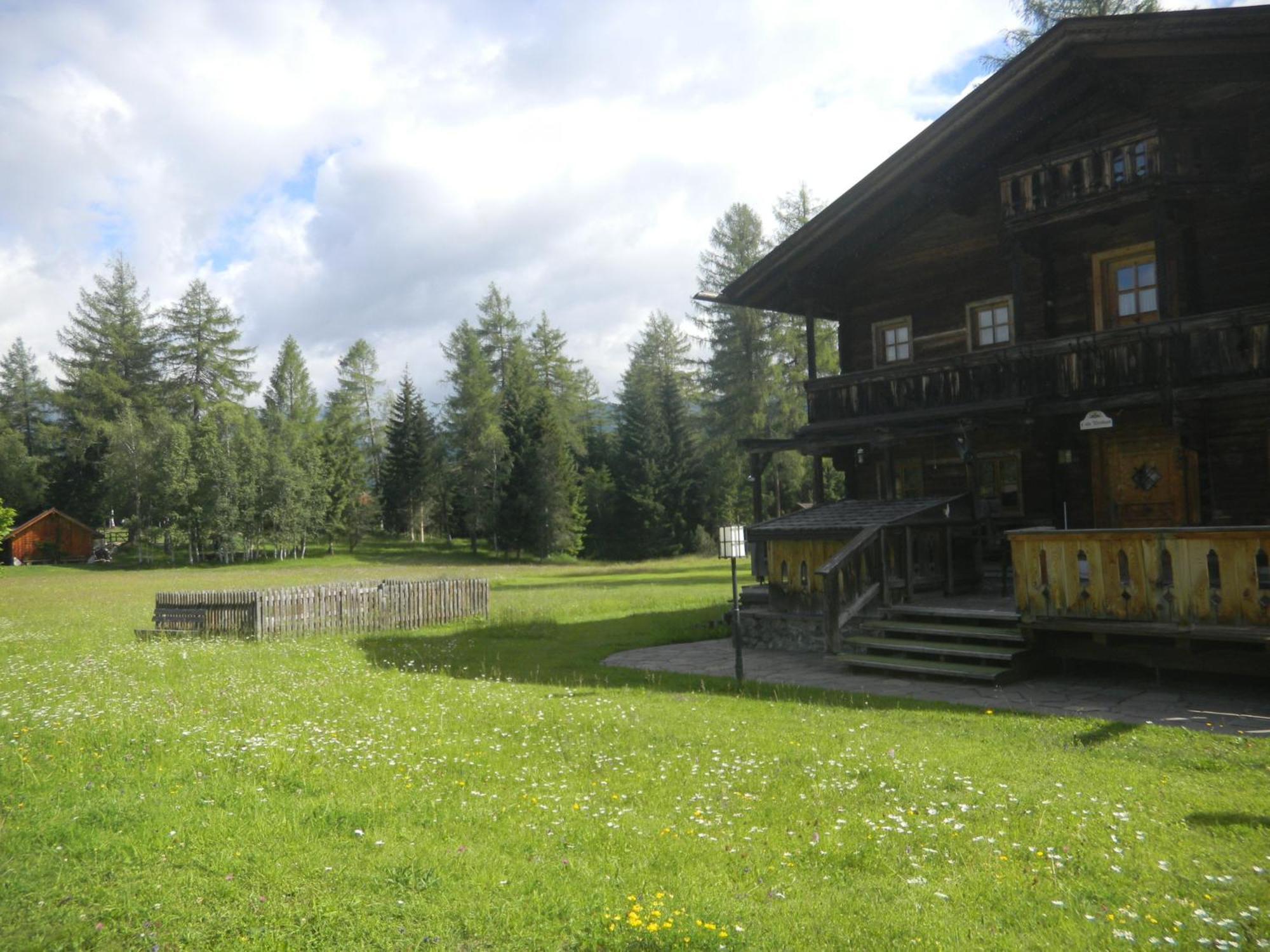Landhaus Charlotte Am Geigenbuehel -Apartments Seefeld in Tirol Extérieur photo