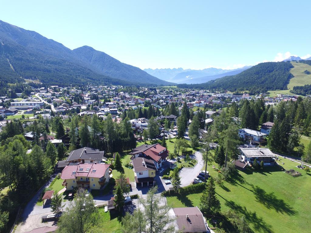 Landhaus Charlotte Am Geigenbuehel -Apartments Seefeld in Tirol Extérieur photo