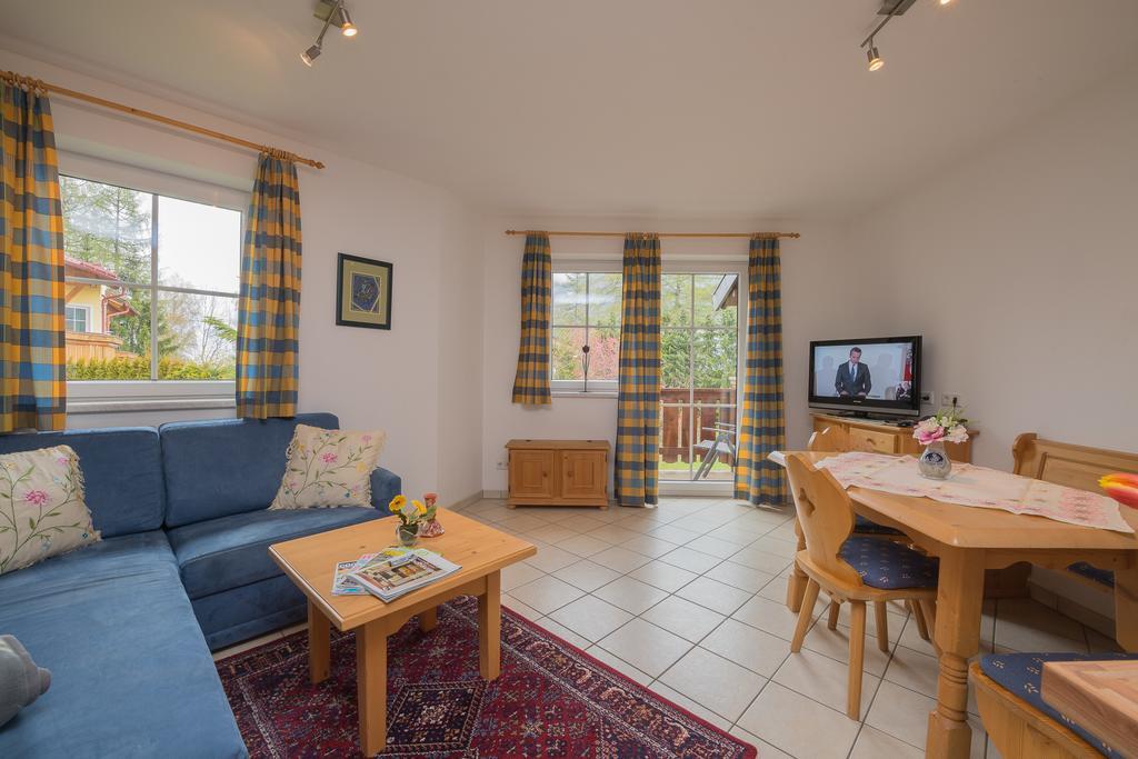 Landhaus Charlotte Am Geigenbuehel -Apartments Seefeld in Tirol Extérieur photo