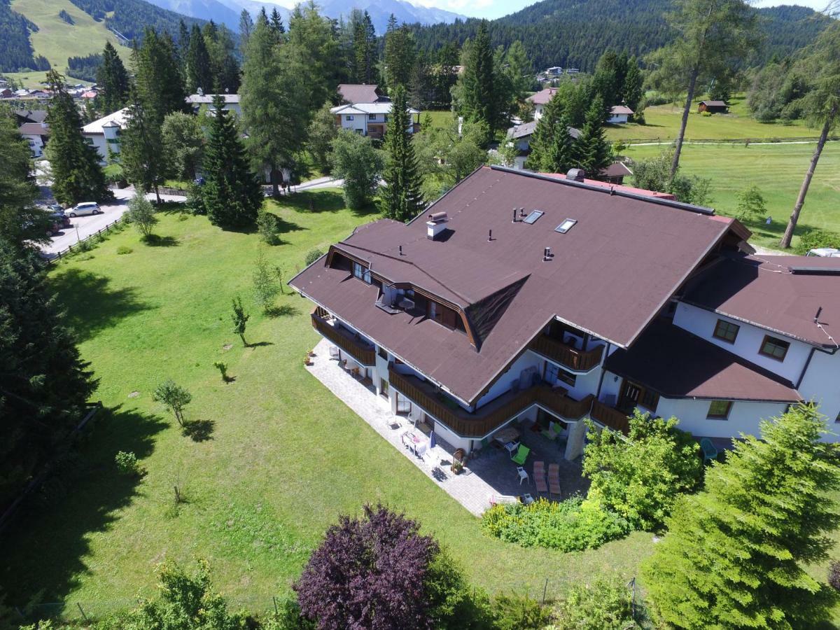 Landhaus Charlotte Am Geigenbuehel -Apartments Seefeld in Tirol Extérieur photo